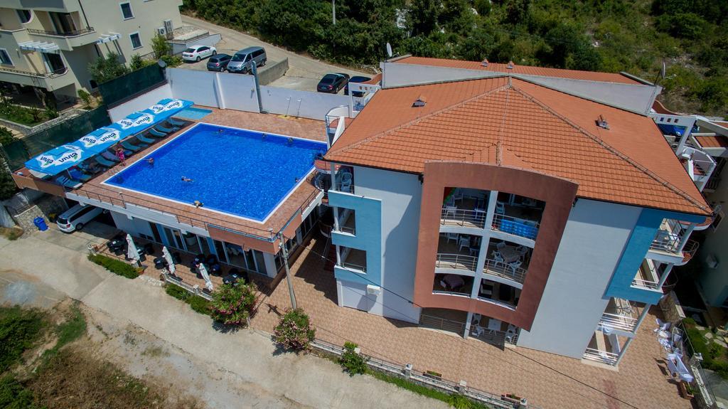 Apartments De Lara Utjeha Exterior photo
